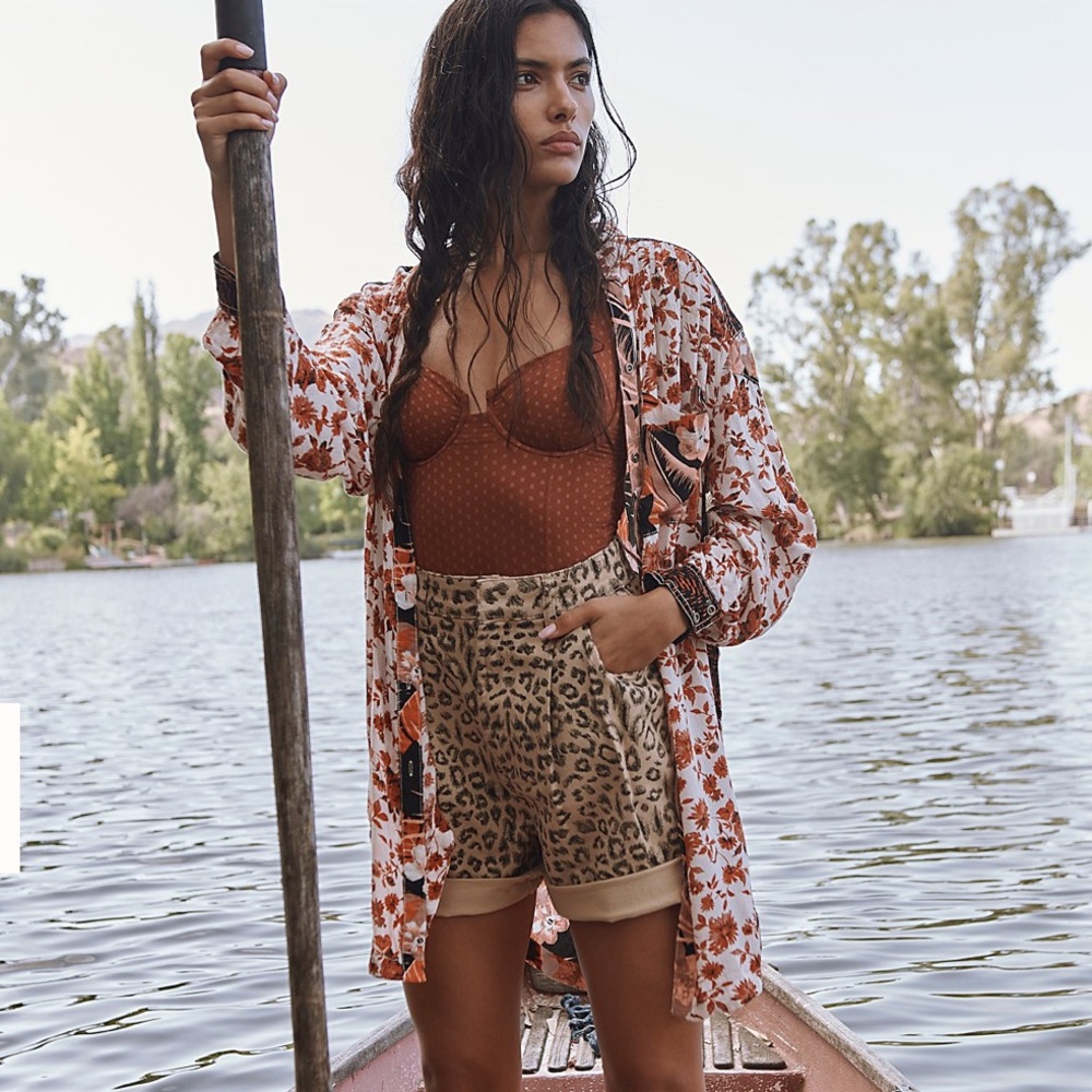 NWT Free People Printed Dogtown Cut Off Shorts - Picture 2 of 6